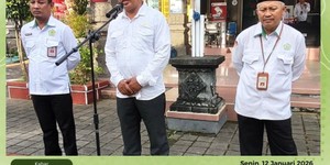 Kegiatan SENJATA Penuh Haru,  Pelepasan Penyelenggara Haji dan Umrah Warnai Apel Senin Kemenag Jembrana