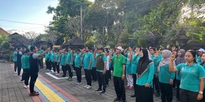 SENJATA Jumat Sehat: Kemenag Jembrana Gaungkan Kerukunan dan Disiplin