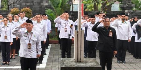 Apel Hormat Bendera, Kepala Kemenag Jembrana Tekankan Pemantapan Persiapan Evaluasi TPN