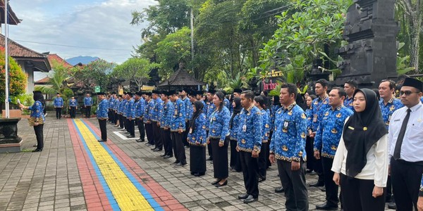 Kemenag Jembrana Gelar Apel Peringatan Hari Pahlawan 2025: Teladani Semangat Pengorbanan dan Persatuan